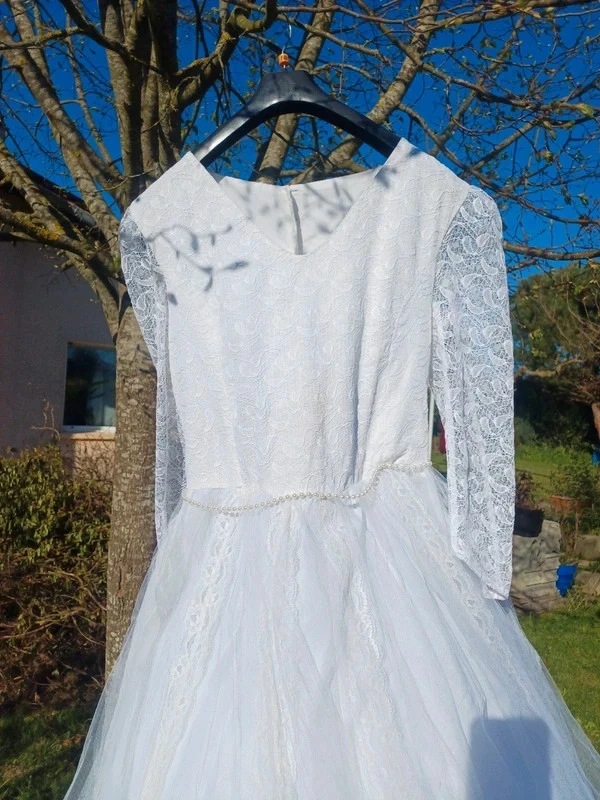 Nieuwe trouwjurk van tule en kant maat 38 40 – photo 5
